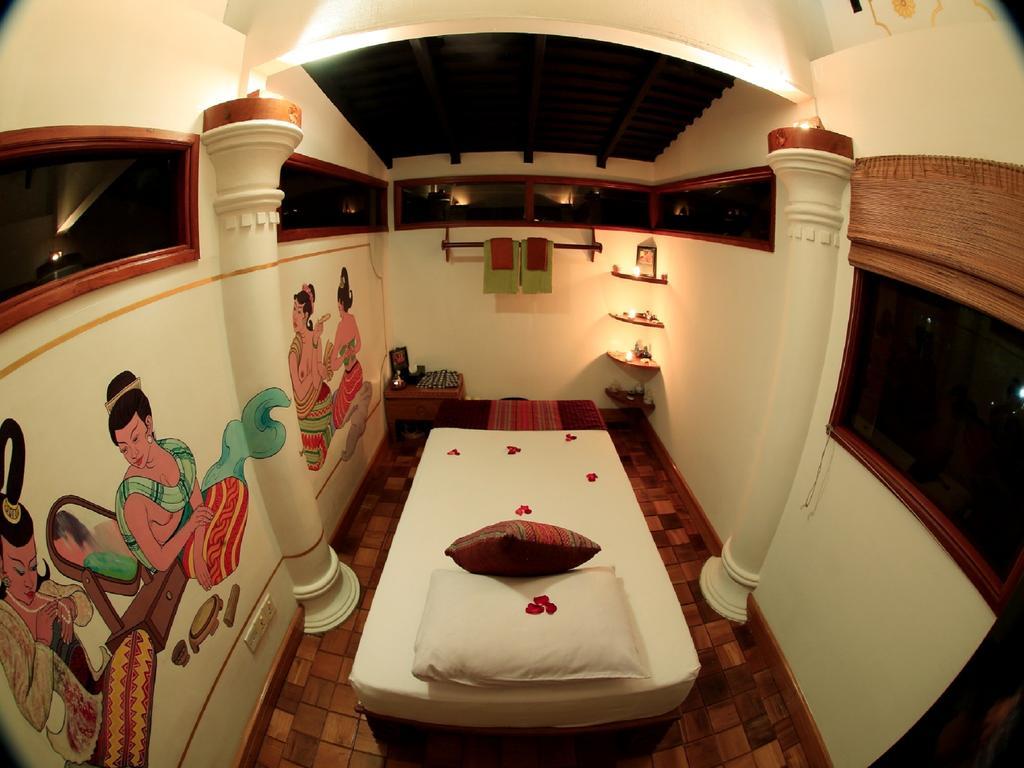 Hotel Amazing Nyaungshwe Exteriör bild