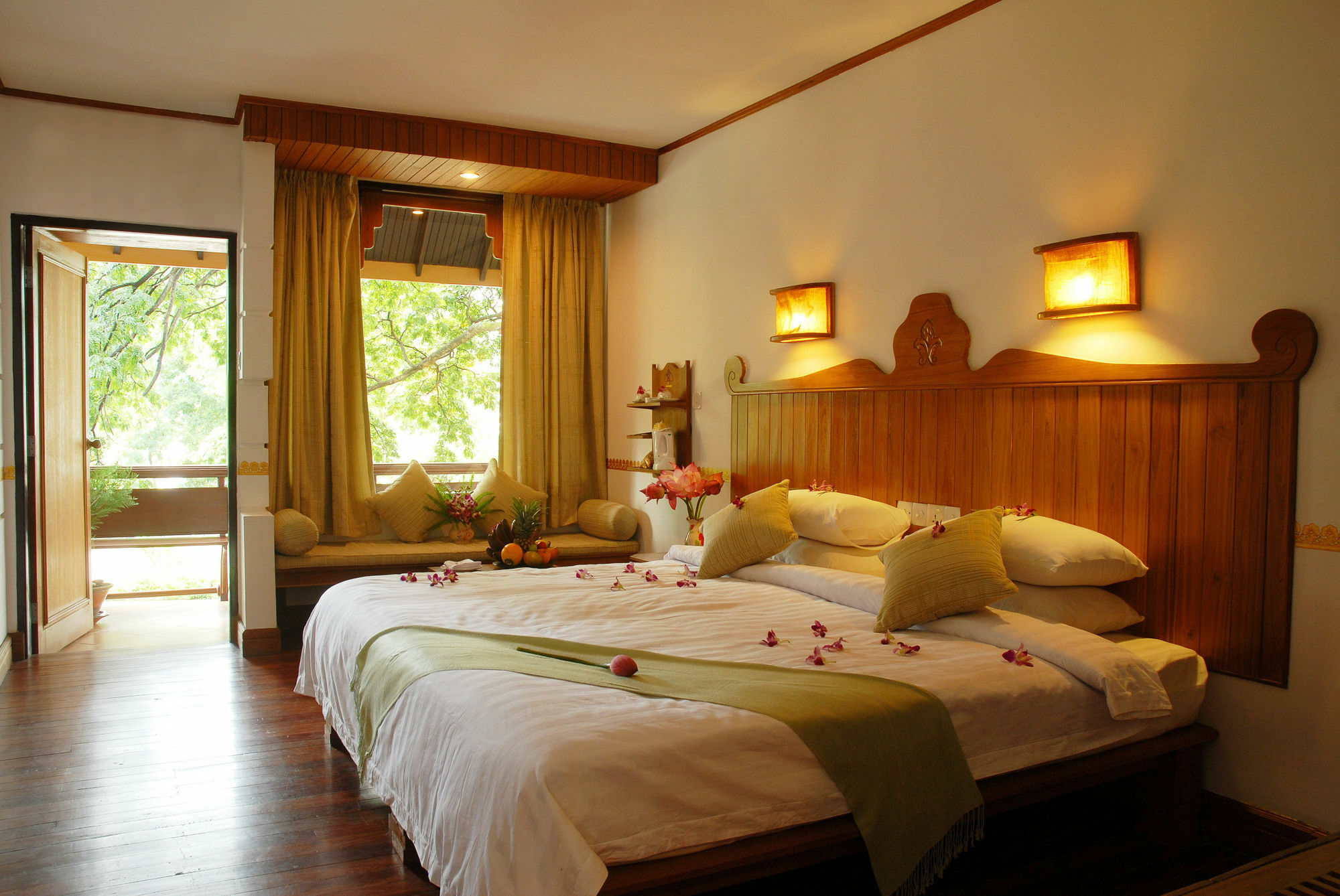 Hotel Amazing Nyaungshwe Exteriör bild
