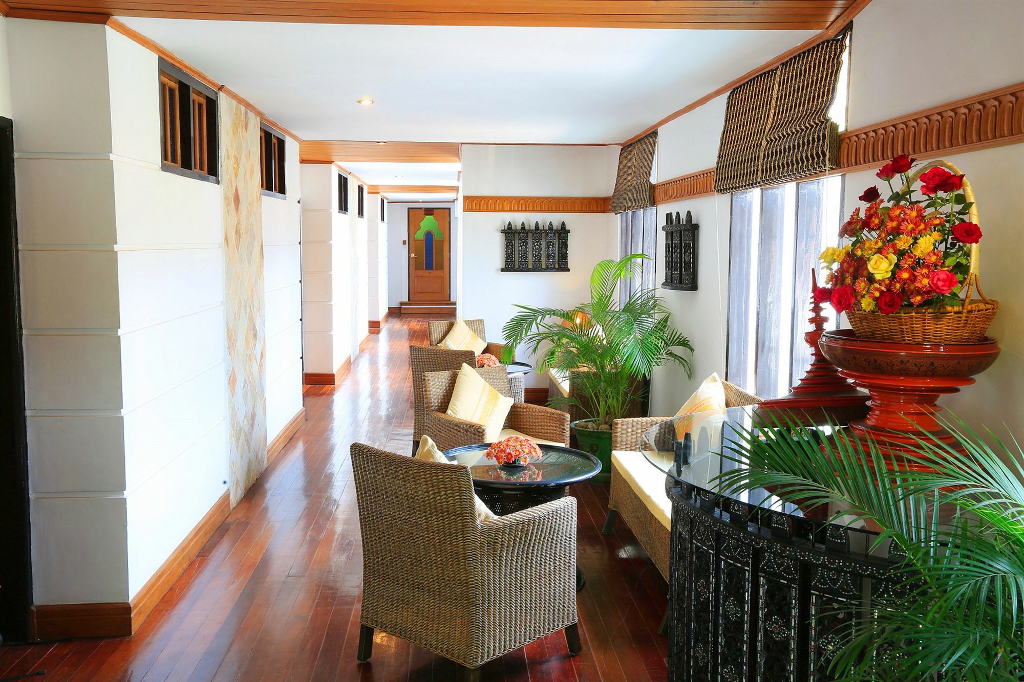 Hotel Amazing Nyaungshwe Exteriör bild