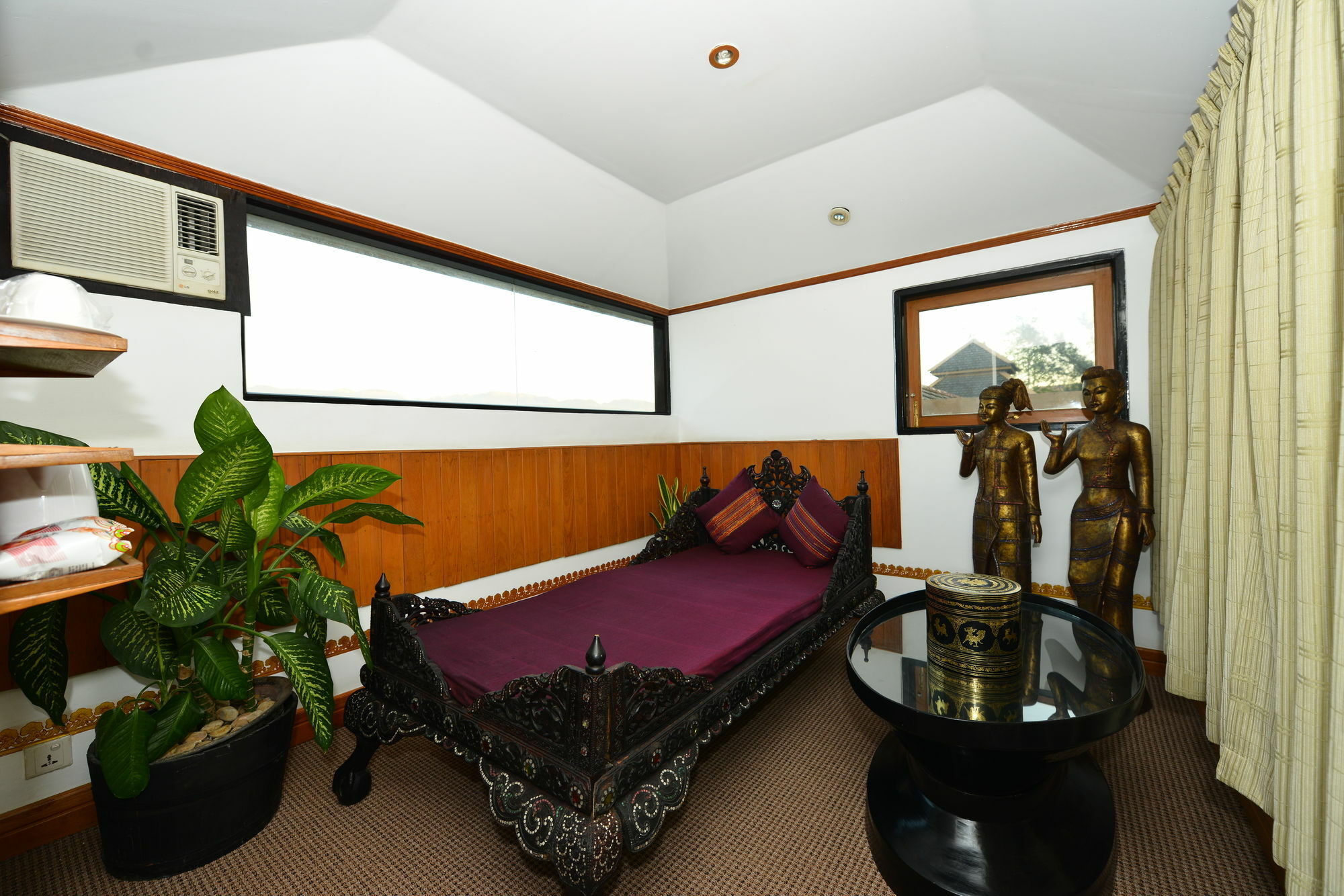 Hotel Amazing Nyaungshwe Exteriör bild